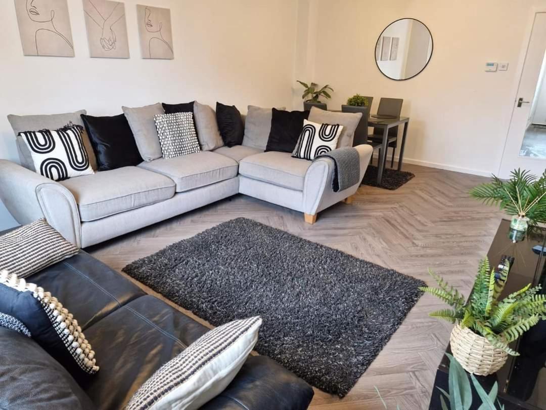 卡瑞克福格斯Cosy At The Castle公寓 外观 照片